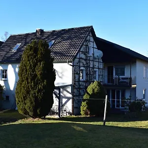  Privatunterkunft Lisa